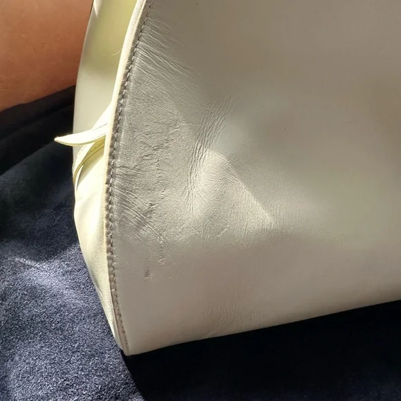 Calvin Klein runway designer collection leather yellow bowling bag studio luxury - Picture 5 of 17